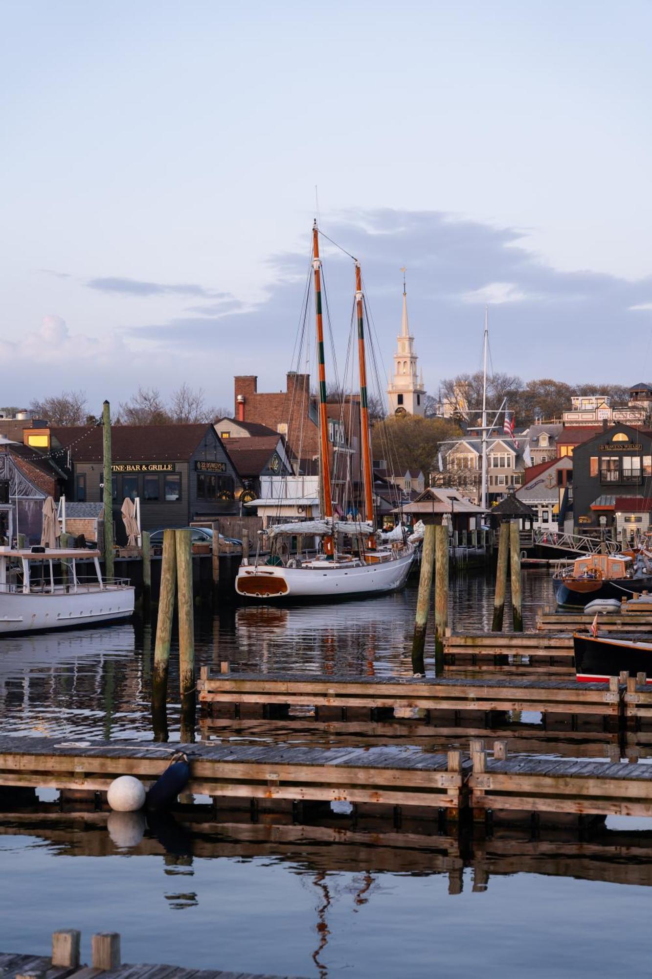 Newport &