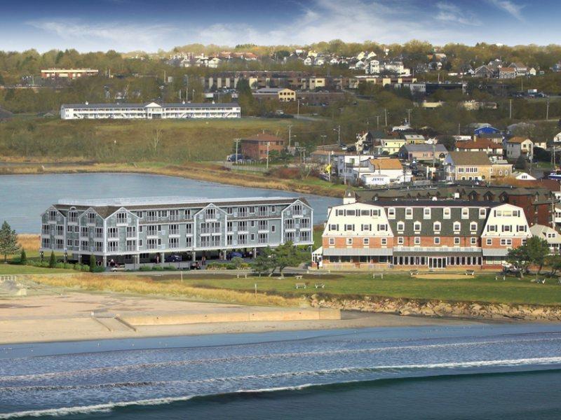 Hotel Newport & 3*